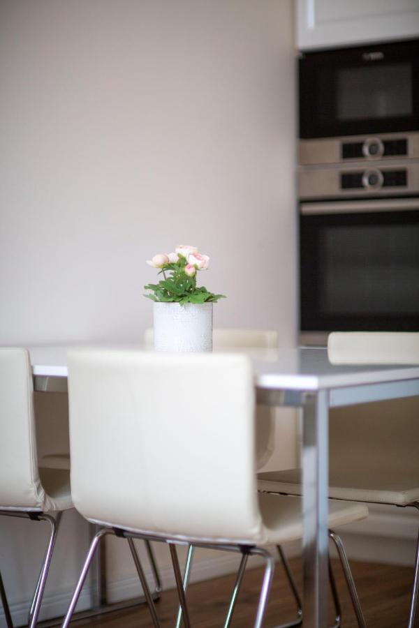 Luxurious Central Apartment In Liszt Ferenc Square Βουδαπέστη Εξωτερικό φωτογραφία