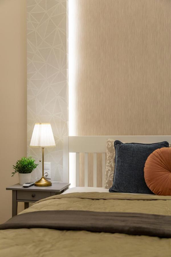 Luxurious Central Apartment In Liszt Ferenc Square Βουδαπέστη Εξωτερικό φωτογραφία