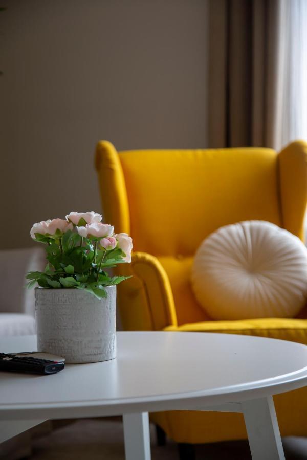 Luxurious Central Apartment In Liszt Ferenc Square Βουδαπέστη Εξωτερικό φωτογραφία