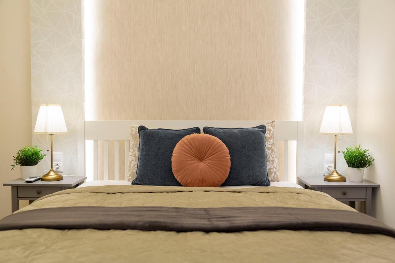 Luxurious Central Apartment In Liszt Ferenc Square Βουδαπέστη Εξωτερικό φωτογραφία